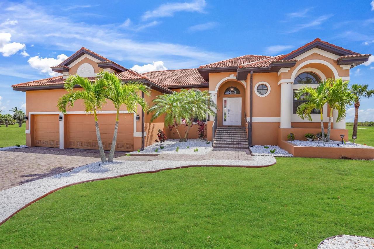 Luxury Villa In Punta Gorda Isles Exterior photo