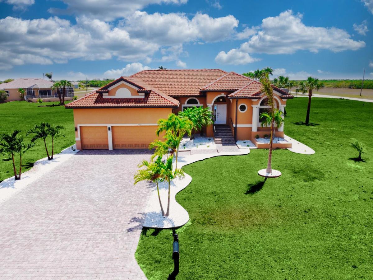 Luxury Villa In Punta Gorda Isles Exterior photo