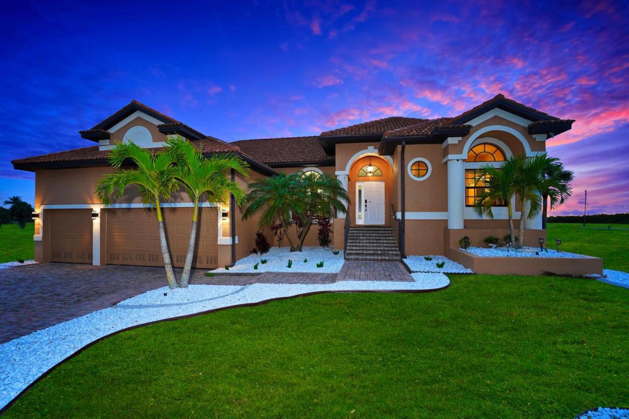 Luxury Villa In Punta Gorda Isles Exterior photo